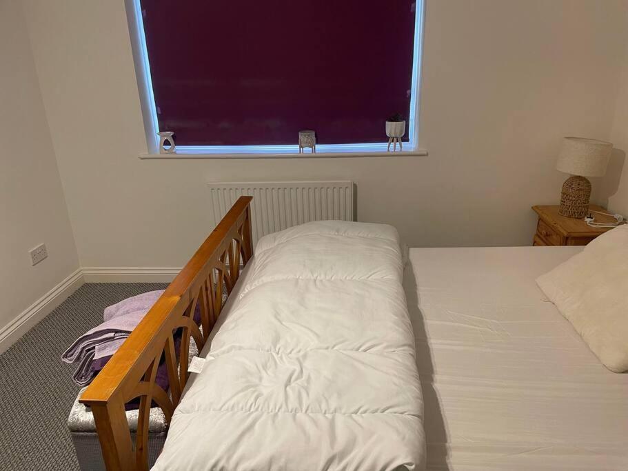 Cosy Bungalow In A Handy Location Market Harborough Exteriör bild