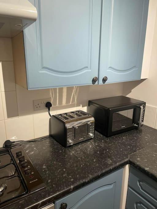 Cosy Bungalow In A Handy Location Market Harborough Exteriör bild